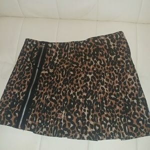 Leopard print skirt